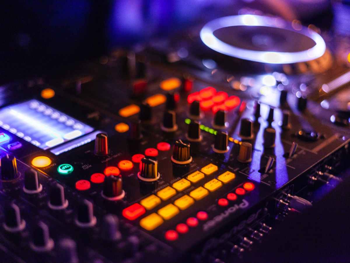 Jak wybrać odpowiedni&nbsp;głośnik?